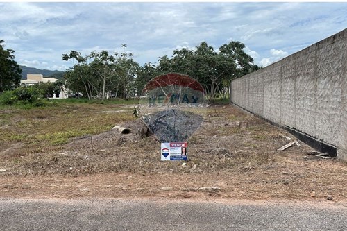 Venda-Terreno-Rua Alameda dos Buritis , 00  - próximo ao parque das águas quentes  - Serra Azul , Barra do Garças , Mato Grosso , 78601-750-722221014-9