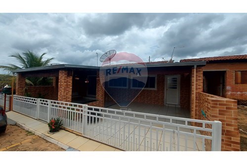 Venda-Chalé-Lagoa Quente , Caldas Novas , Goiás , 75690000-722251002-4