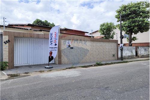 For Sale-House-Rua Industrial Amilcar Araújo , 266  - Colégio Antares  - Coité , Eusébio , Ceará , 61760000-720321002-39