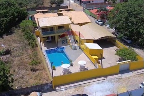 Venda-Casa p/ Temporada-RUA NORMA PEREIRA BATISTA , 57  - Paracuru , Paracuru , Ceará , 62680-000-721621169-75