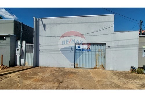 Alugar-Casa-Setor Universitário , Água Boa , Mato Grosso , 78635000-722211004-86