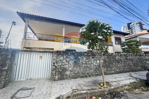 Venda-Casa-Rua Juvenal de Carvalho , 79  - Igreja de Fátima  - Fátima , Fortaleza , Ceará , 60050220-722031072-17