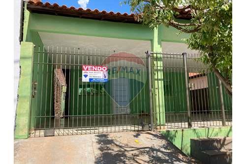 Venda-Casa-Jardim Iguassu , Rondonópolis , Mato Grosso , 78730300-720561031-24