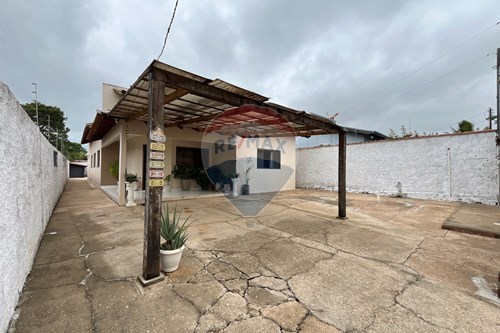 Venda-Casa-RUA ALBINO BECKER , 416  - Jardim Aurélio Bernardi , Ji-Paraná , Rondônia , 76907-448-722391007-4