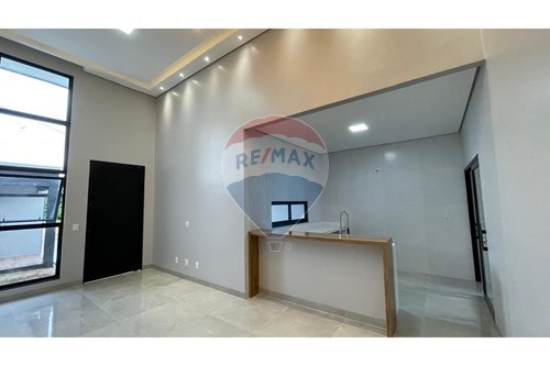 Venda-Casa-Rua Adriano Rodrigues de Almeida , S/N  - Centro , Ouro Preto do Oeste , Rondônia , 76920-000-722391001-16