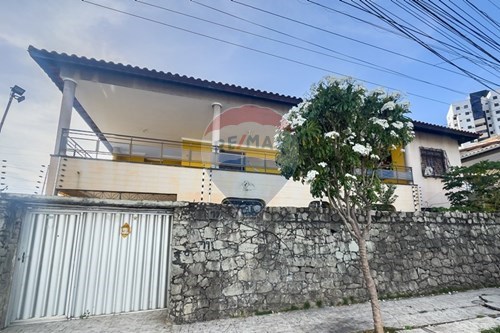 Venda-Casa-Rua Juvenal de Carvalho , 79  - Igreja de Fátima  - Fátima , Fortaleza , Ceará , 60050220-722031088-17