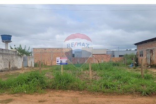 Venda-Terreno-rua universitária , 00  - Nova Barra , Barra do Garças , Mato Grosso , 78606170-722221014-54