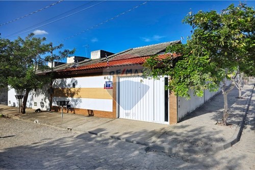Venda-Casa-Rua Ivaldo Marques de melo , 60  - Supermercado e Açouge Joao Paulo II  - Serrotão , Campina Grande , Paraíba , 58437012-720291057-51