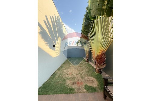 Venda-Casa-Setor Residencial Granville I , Rondonópolis , Mato Grosso , 78731234-720851010-26