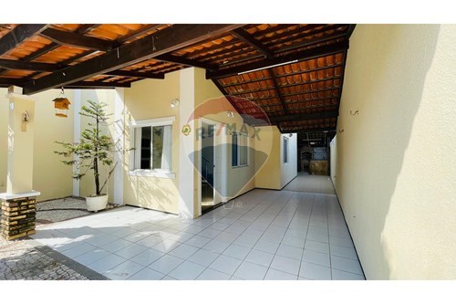 Venda-Casa de Condomínio-Avenida Izabel Maia e Silva de Alencar , 600  - Esquina com Av. Odilon Guimarães  - José de Alencar , Fortaleza , Ceará , 60830305-721621014-43