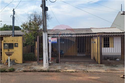Venda-Casa-Rua das Paineira , 200  - Paralelo a Lions Internacional  - Coophalis , Rondonópolis , Mato Grosso , 78740590-720771001-1