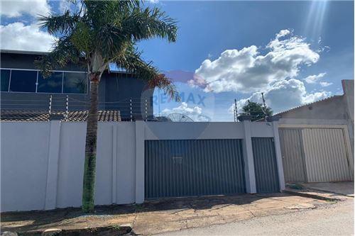 For Sale-Two Level House-Residencial Ana Carolina || Etapa , Qd 11A Lt08  - Perto do Parque da Jaiara  - Residencial Ana Caroline , Anápolis , Goias , 75053803-721991008-7