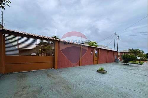 For Sale-House-AVENIDA BEIRA RIO , 2980  - CASA  - Setor 02 (Bairros Centro e 5º BEC) , Vilhena , Rondônia , 76980-046-720701015-12