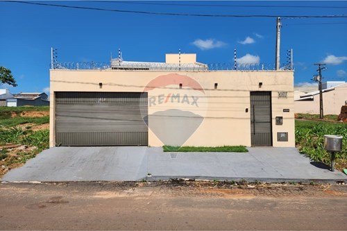 Venda-Casa-Jardim dos Ipês I , Araguaína , Tocantins , 77820-000-720991032-44