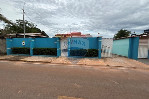 Venda-Casa-Centro , Pontal do Araguaia , Mato Grosso , 78698000-722221023-66