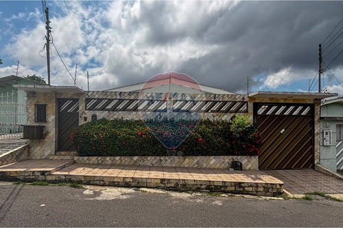 Venda-Casa-Rua Mario Sahdo , 475  - Conjunto Hileia II  - Redenção , Manaus , Amazonas , 69049570-722101020-55