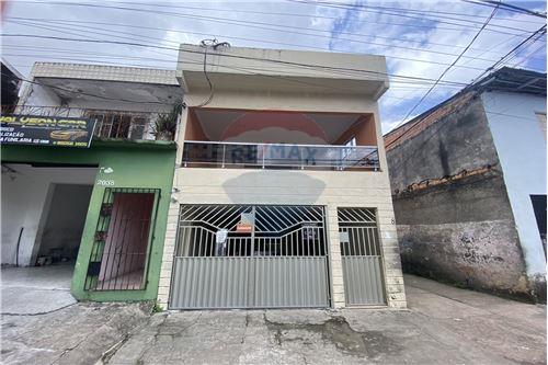 Venda-Casa-Avenida Generalíssimo Deodoro , 2028  - em frente a Oplima  - Cremação , Belém , Pará , 66045-290-720921012-159