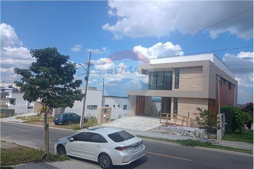 Venda-Casa de Condomínio-AV JOAO WALLIG , K1  - Itararé , Campina Grande , Paraíba , 58411-160-720881031-2
