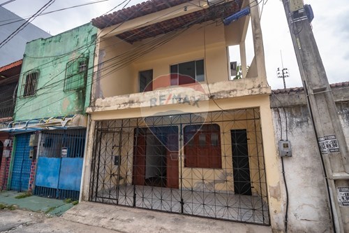 Venda-Casa-Passagem Marylucy , 46  - COHAB  - Souza , Belém , Pará , 66613-890-720921195-6