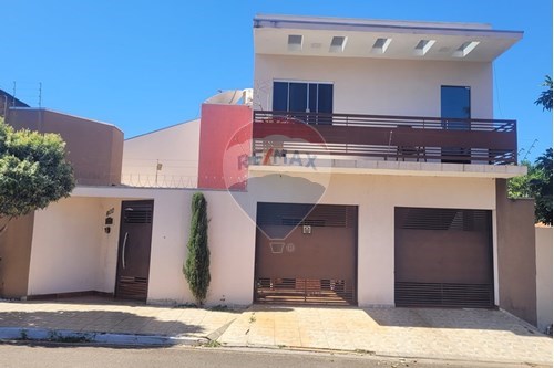 Alugar-Casa-Rua Carajás , 286  - Próximo à Lanchonete do Cebolinha  - São Benedito , Barra do Garças , Mato Grosso , 78600-140-722221037-6