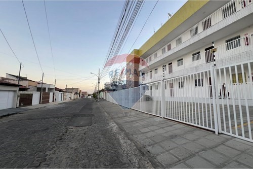 Venda-Apartamento-Rua Maceió , 132  - Próx. a Paróquia Sagrada Família  - Três Irmãs , Campina Grande , Paraíba , 58423115-720291014-128