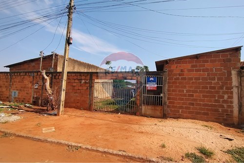 Venda-Casa-Avenida Dom Miguel , 000  - Parque Dom Miguel , Rio Verde , Goiás , 75910339-722371006-7