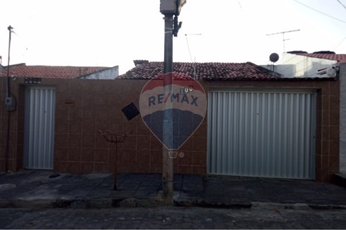 Venda-Casa-João Pessoa de Araújo , 100  - Tambor , Campina Grande , Paraíba , 58414-540-720291079-19