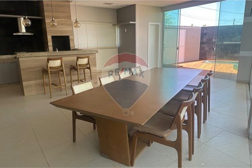 Venda-Casa-Avenida Contorno , 34  - Anápolis , Anápolis , Goiás , 75102080-721991062-8