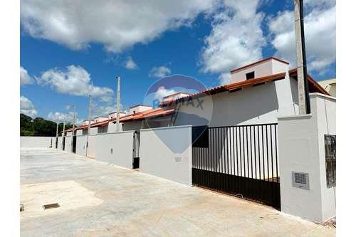 Venda-Casa-Rua Pioneira Maria Aparecida Scher da Silva , S/N  - Casa 1  - Morada do Bosque , Cacoal , Rondônia , 76963408-721971011-72