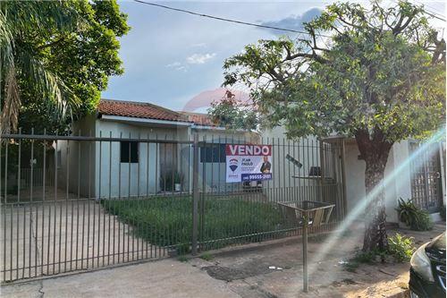 Venda-Casa-São Silvestre , 194  - Antigo mercado vieira  - Jardim HD , Rondonópolis , Mato Grosso , 78714112-720561036-19