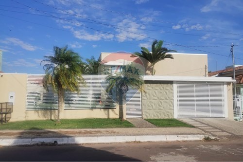 Venda-Casa-Rodoviário , Água Boa , Mato Grosso , 78635000-722211004-22