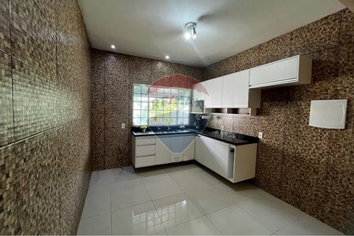 Venda-Casa-Rua Rio Napiá , 94  - São José Operário , Manaus , Amazonas , 69085282-720661009-98