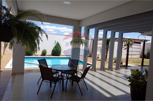 Venda-Casa-rua 10 , 00  - Jardim Toledo  - Toledo , Barra do Garças , Mato Grosso , 78600-410-722221014-36