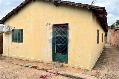 Venda-Casa-Rua José pereira diniz , 165  - Vila Esperanca , Rondonópolis , Mato Grosso , 78720-010-720611002-12