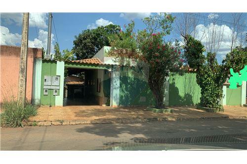 Venda-Chácara / Sítio / Fazenda-Av. Alvorada , 3B  - Em Frente a Escola Municipal  - Chácaras Americanas , Anápolis , Goiás , 75103-237-721991008-28