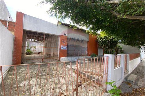 Venda-Casa-Rua Arruda Camara , 505  - Santo Antônio , Campina Grande , Paraíba , 58406020-720291065-11