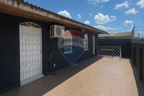 Venda-Casa-Rua Carvoeiro , 701  - Próximo a Avenida Central  - Alvorada , Manaus , Amazonas , 69046570-722101004-60