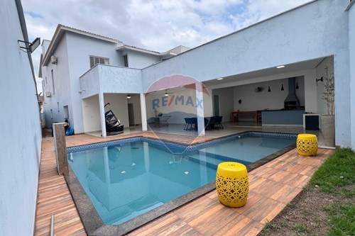 Venda-Sobrado-Conjunto Urbanístico , Araguaína , Tocantins , 77818734-720991028-28