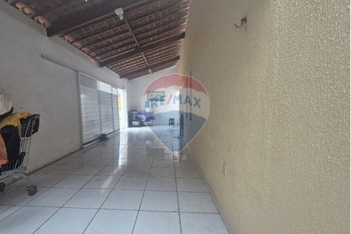 Venda-Casa-Rua Serra do Mar , 1216  - Proxímo ao Supermercado Bom Dia  - Potengi , Natal , Rio Grande do Norte , 59127-450-720621005-201