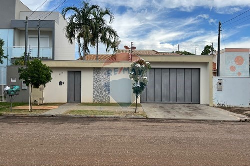 Venda-Casa-ANTONIO A RIBEIRO , 330  - Residencial Sagrada Familia , Rondonópolis , Mato Grosso , 78735419-720611035-33