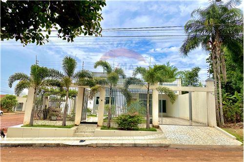 For Sale-House-Rua Roquete Pinto , 246  - Jardim Atlântico  - Jardim Atlântico , Rondonópolis , Mato Grosso , 78735-749-720771002-1