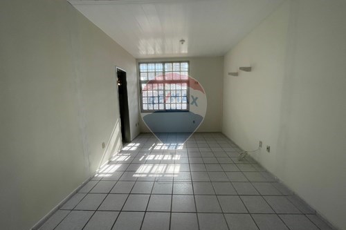 Commercial Office for Rent in Lagoa Nova