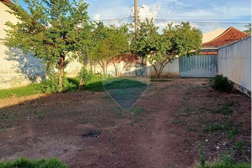 Venda-Terreno-Av. do Bispado , S/N  - Próximo a Igreja Sta Cruz  - Santa Cruz , Rondonópolis , Mato Grosso , 78710-828-720851102-62