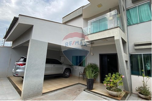 Venda-Sobrado-Rua Mato Grosso , S/N  - Próximo da Av. Pres. Médici  - Cidade Salmen , Rondonópolis , Mato Grosso , 78705-080-720851102-71