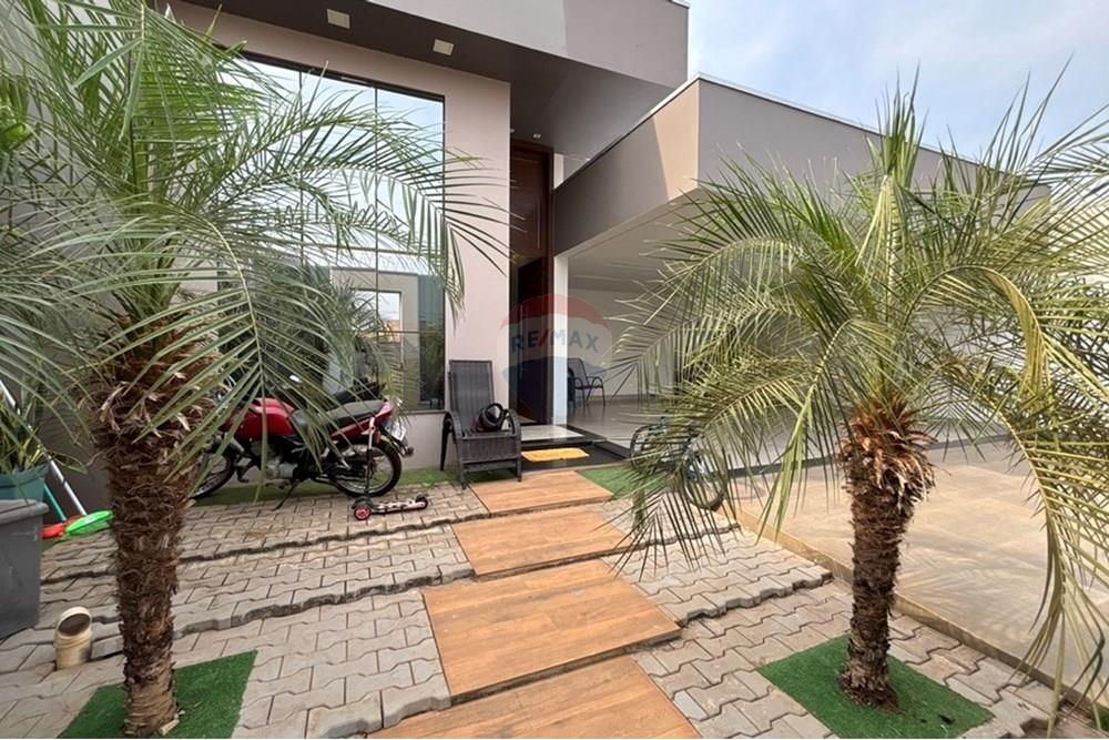 Casa - Venda - Barra do Garças , Mato Grosso - 0C48E39A-C758-43EF-AA7C-C9F674AB529D_1_105_c.jpeg - 722221051-7