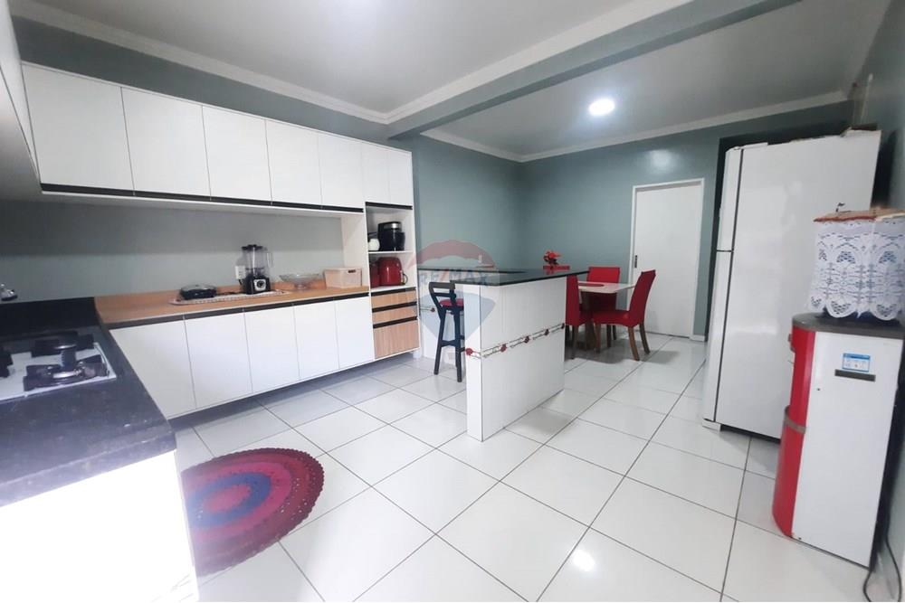 Casa - Venda - Manaus , Amazonas - WhatsApp Image 2025-11-03 at 08.29.07.jpeg - 720661037-35