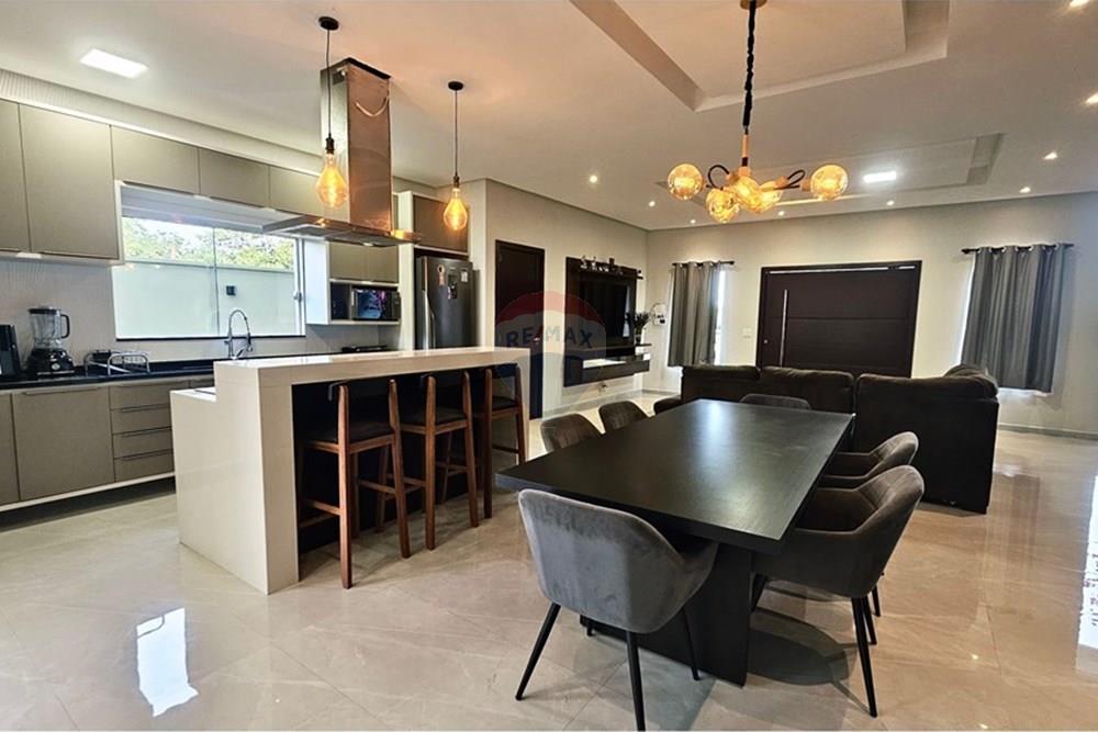 Duplex - Venda - Manaus , Amazonas - WhatsApp Image 2025-07-28 at 19.16.42 (3).jpeg - Sala de estar - 720721095-5