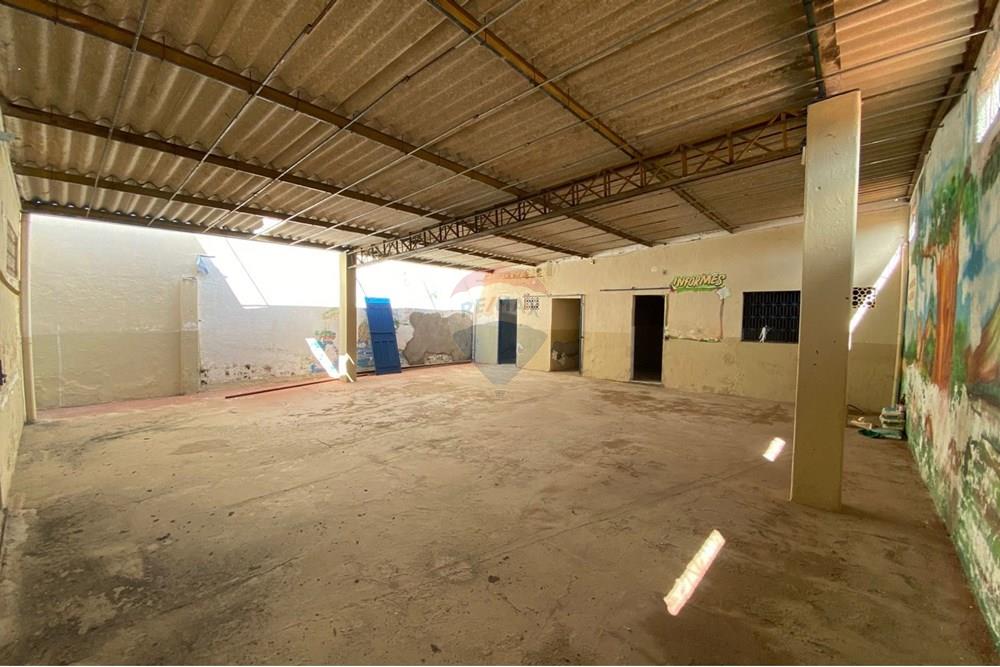 Casa Comercial - Venda - Iguatu , Ceará - WhatsApp Image 2025-05-09 at 10.04.14.jpeg - 720931002-348