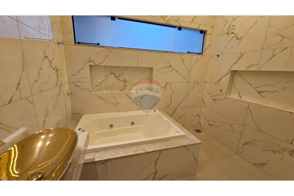 Casa - Venda - Barra do Garças , Mato Grosso - WhatsApp Image 2025-06-30 at 10.53.01(10).jpeg - 722221029-14