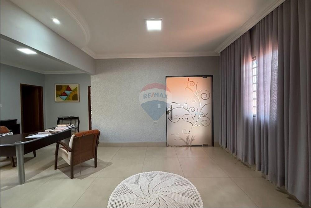 Casa - Venda - Jataí , Goiás - WhatsApp Image 2025-11-13 at 10.42.08 (8).jpeg - 722301003-72